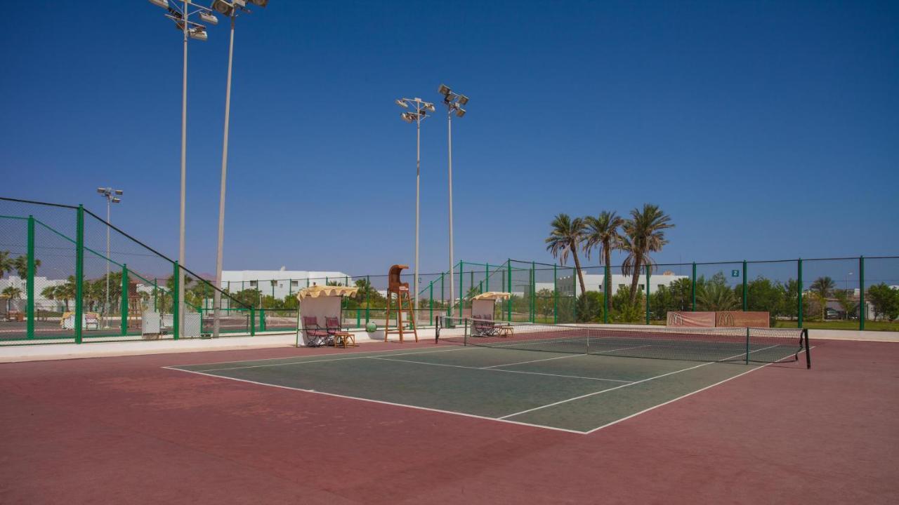 Pickalbatros Golf Beach Resort Sharm el-Sheikh Exterior photo Tennis court