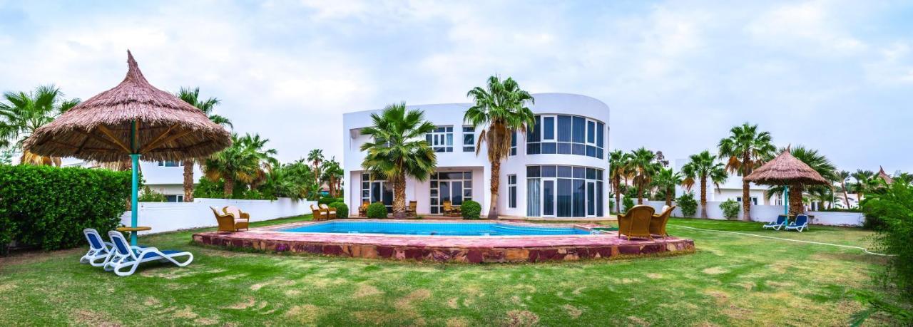 Pickalbatros Golf Beach Resort Sharm el-Sheikh Exterior photo Villa in Al-Ghaziya