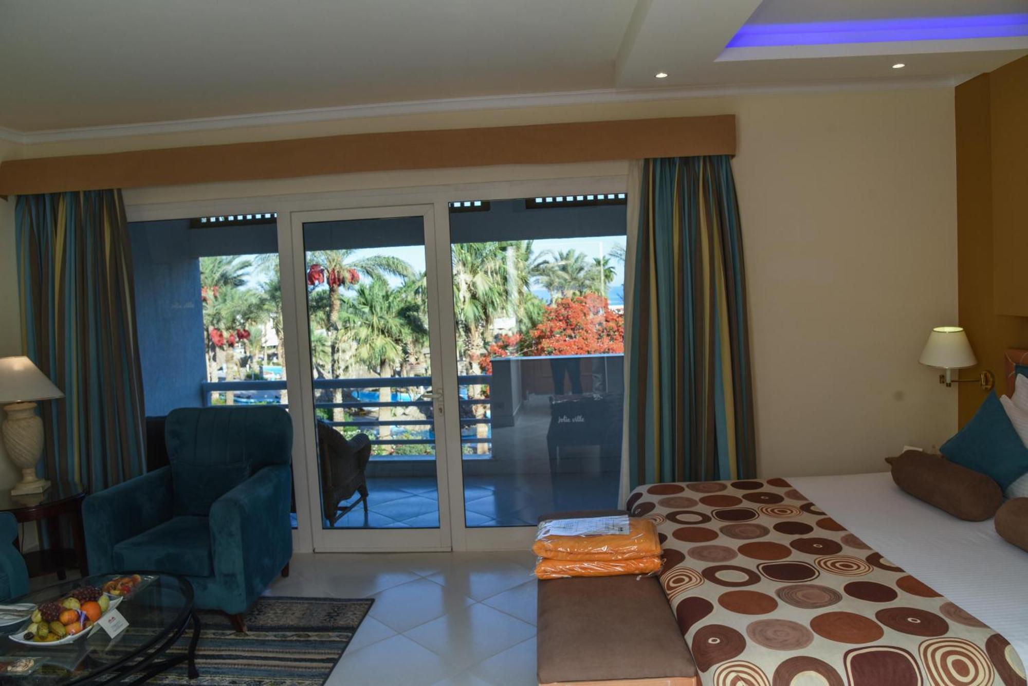 Pickalbatros Golf Beach Resort Sharm el-Sheikh Exterior photo A room at the hotel
